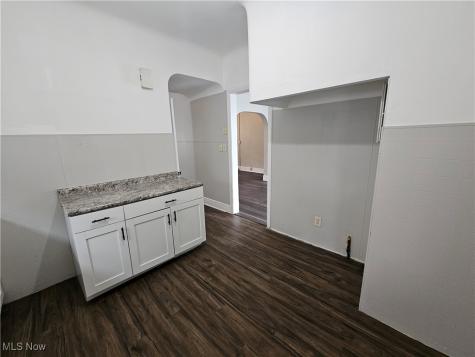 3891 W 21st Street Cleveland OH 44109