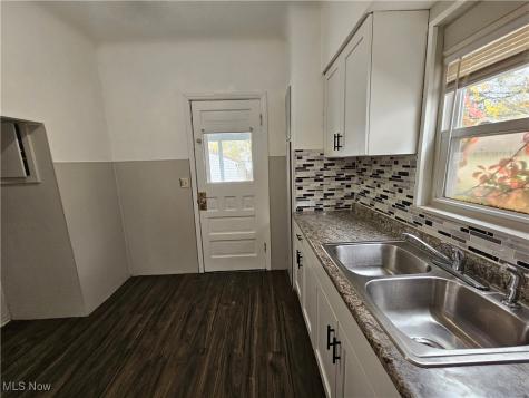 3891 W 21st Street Cleveland OH 44109