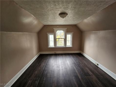 3891 W 21st Street Cleveland OH 44109