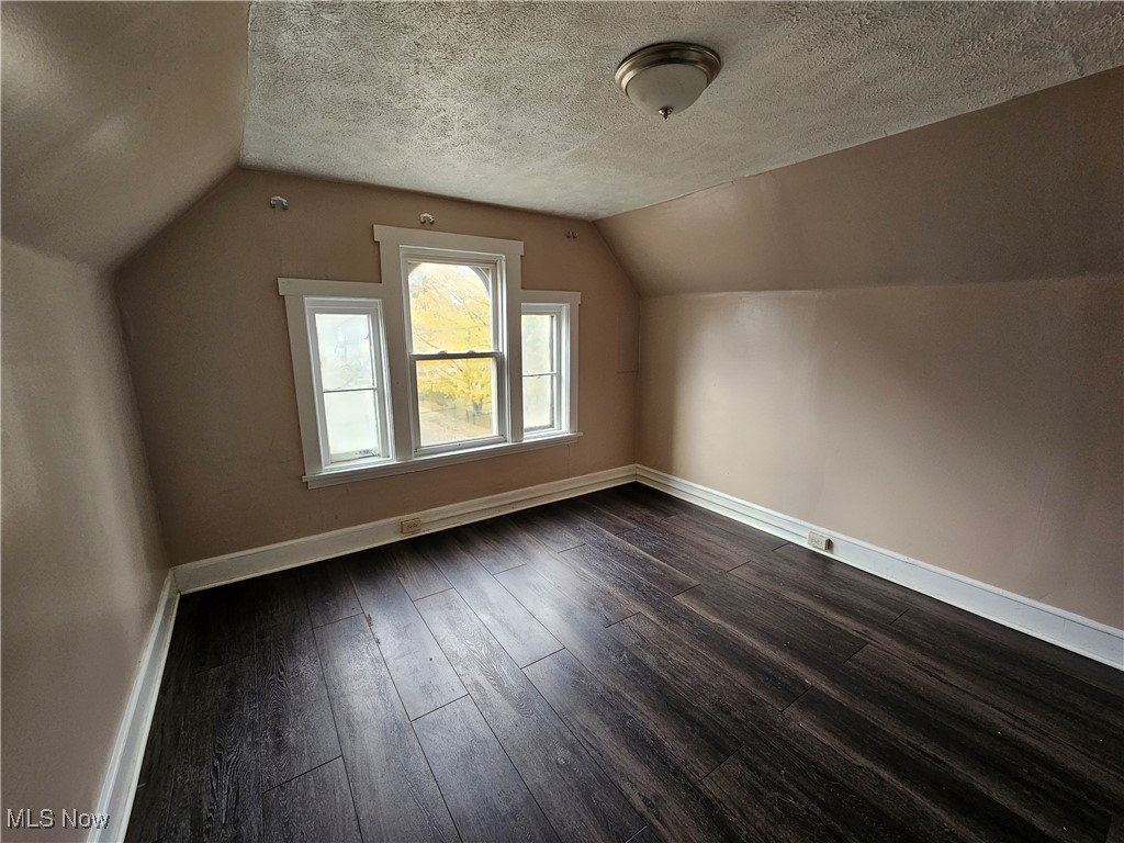 3891 W 21st Street Cleveland OH 44109