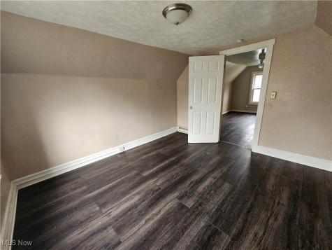 3891 W 21st Street Cleveland OH 44109