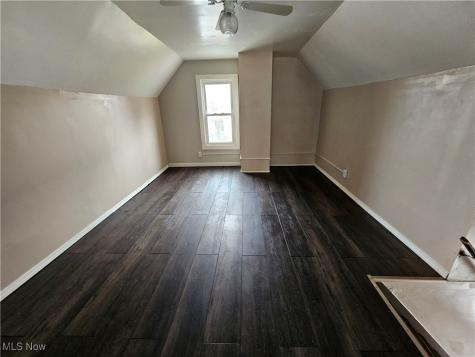 3891 W 21st Street Cleveland OH 44109
