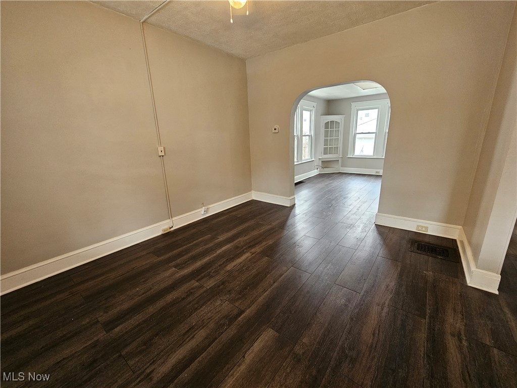 3891 W 21st Street Cleveland OH 44109