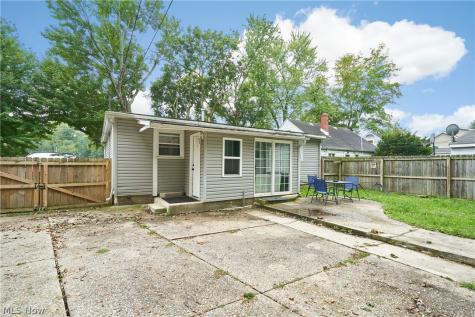 183 S Frank Boulevard Akron OH 44313