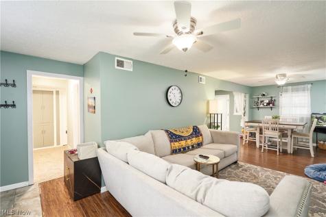 183 S Frank Boulevard Akron OH 44313