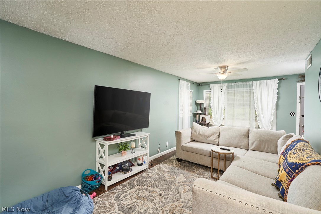 183 S Frank Boulevard Akron OH 44313