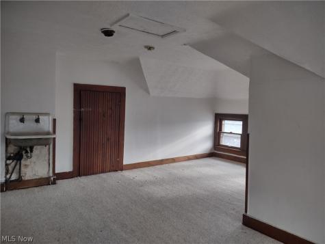 63 W Long Street Akron OH 44301