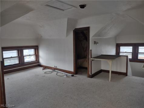 63 W Long Street Akron OH 44301
