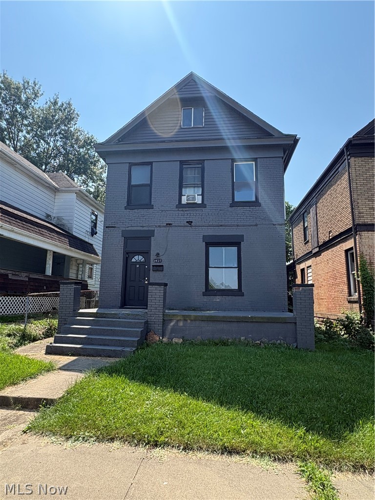 1428 Pennsylvania Avenue Steubenville OH 43952