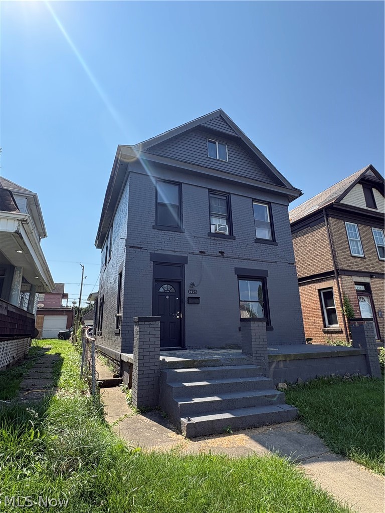 1428 Pennsylvania Avenue Steubenville OH 43952