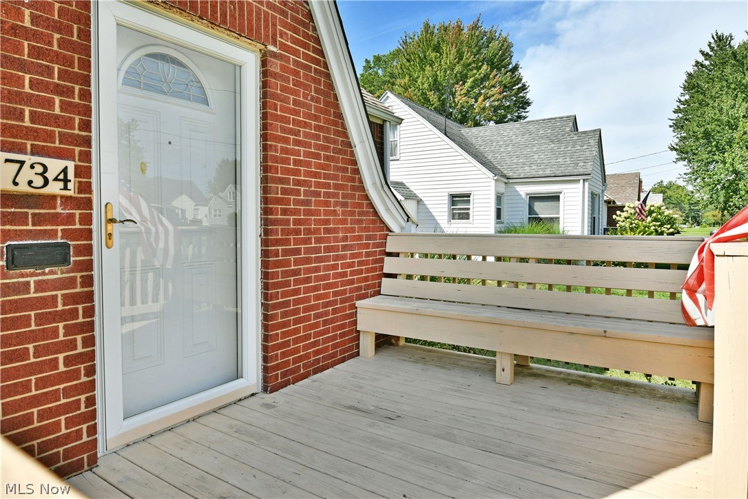 734 Central Parkway Avenue SE Warren OH 44484