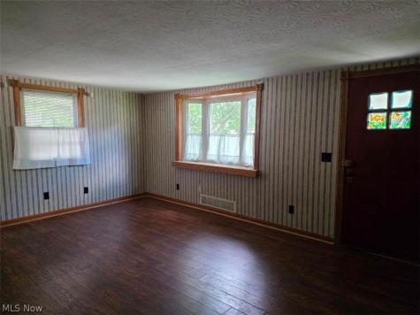 1528 40th Street NW Canton OH 44709
