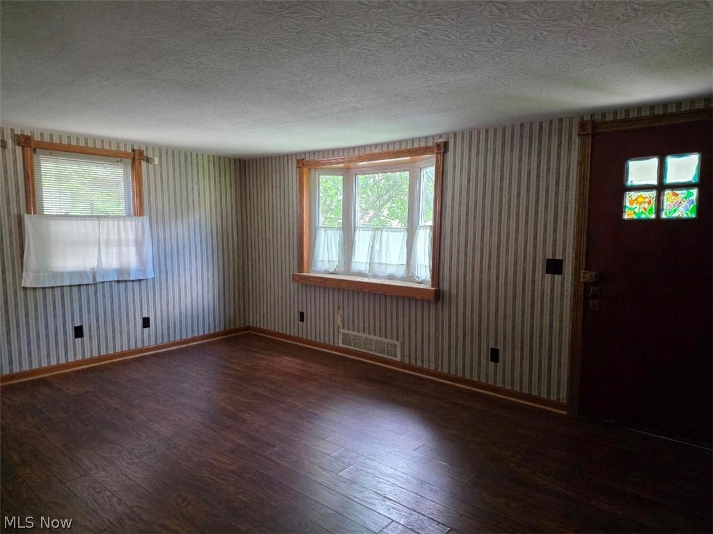 1528 40th Street NW Canton OH 44709