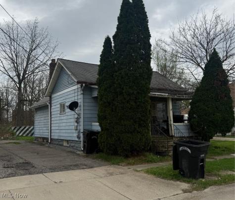 108 Rush Street Elyria OH 44035