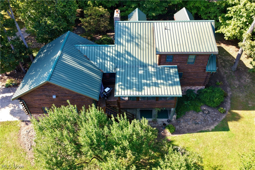 7620 Township Road 334 Millersburg OH 44654