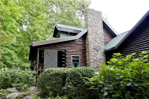 7620 Township Road 334 Millersburg OH 44654