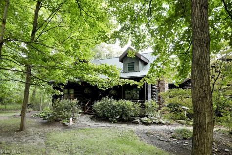 7620 Township Road 334 Millersburg OH 44654