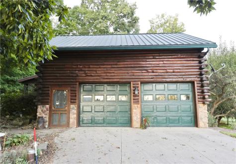 7620 Township Road 334 Millersburg OH 44654