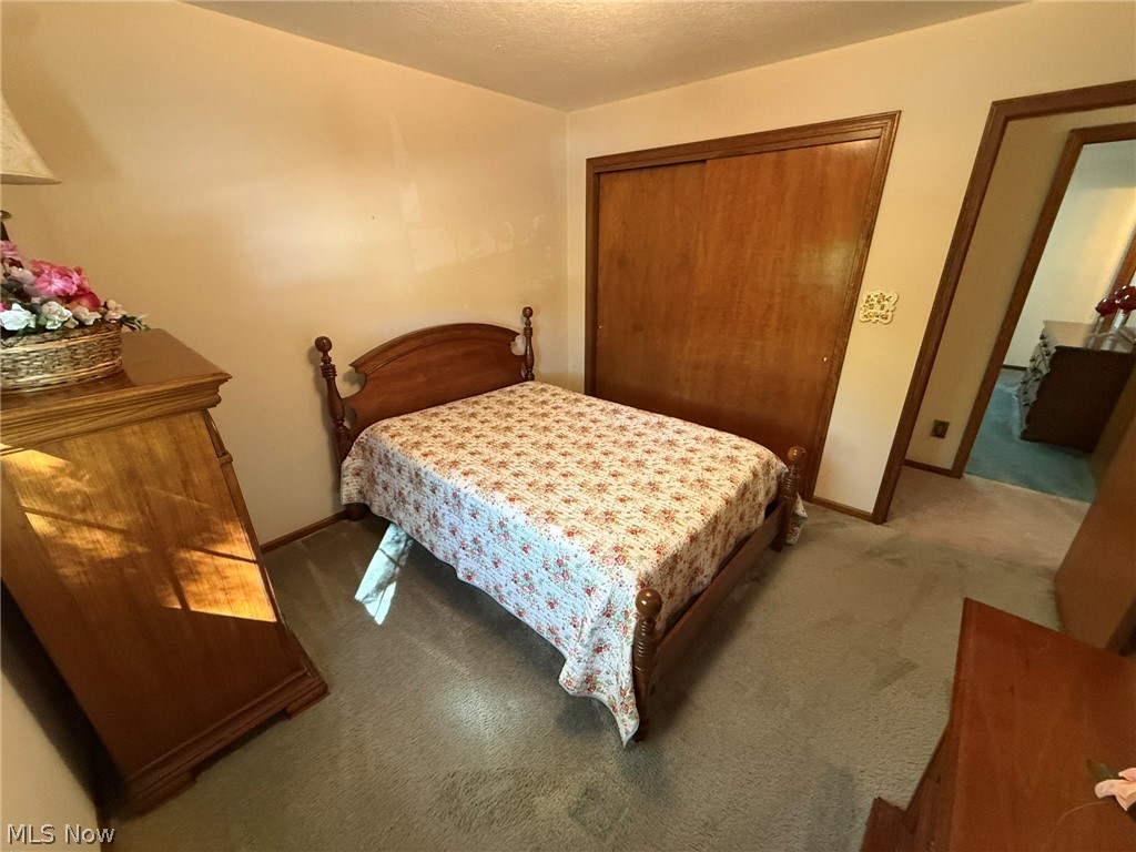 1207 2nd Street NW New Philadelphia OH 44663