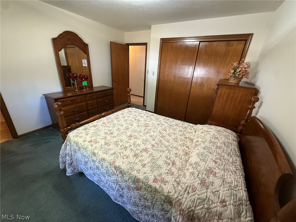 1207 2nd Street NW New Philadelphia OH 44663