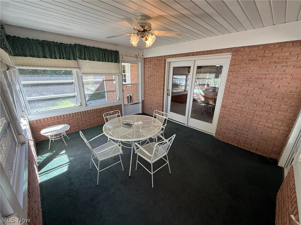 1207 2nd Street NW New Philadelphia OH 44663
