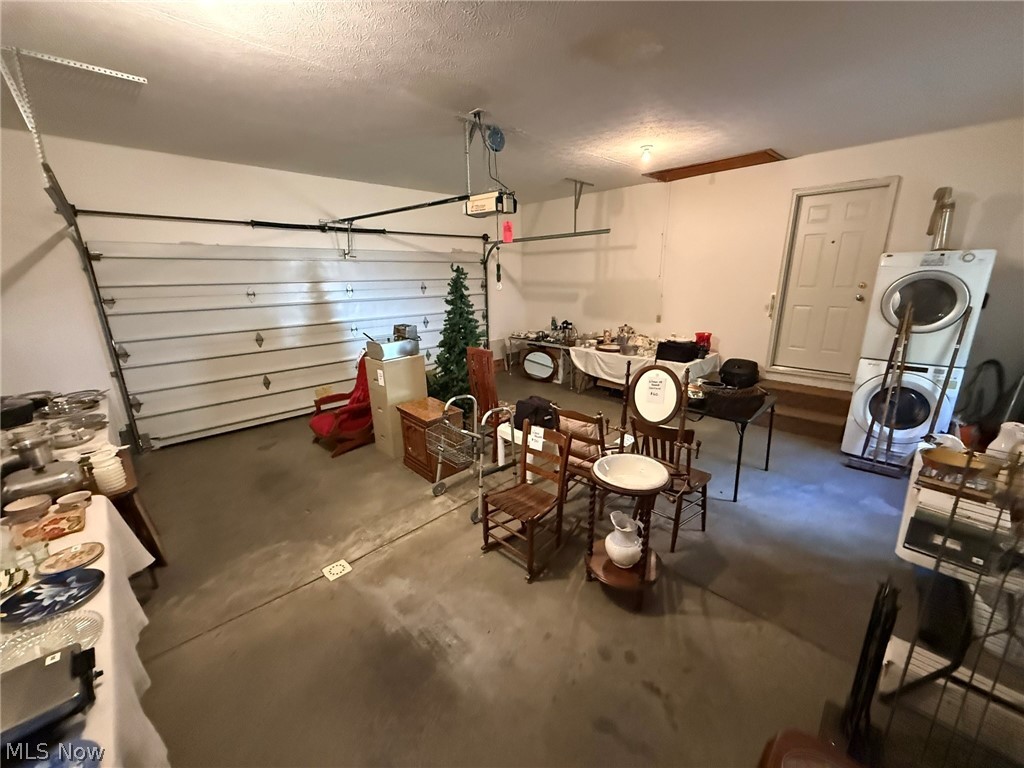 1207 2nd Street NW New Philadelphia OH 44663