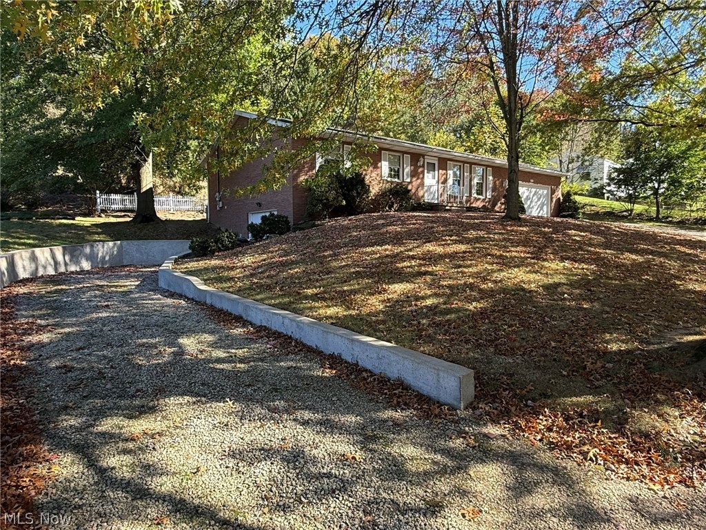 1207 2nd Street NW New Philadelphia OH 44663