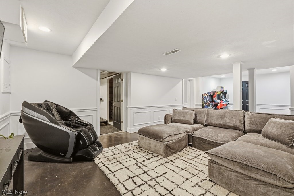 6598 Ebury Circle Hudson OH 44236