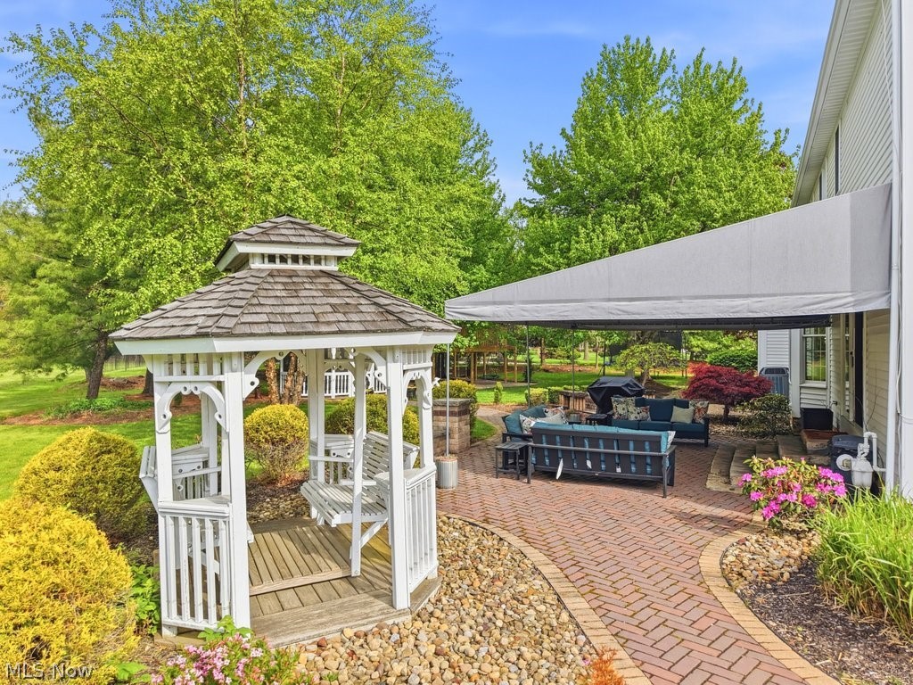 6598 Ebury Circle Hudson OH 44236