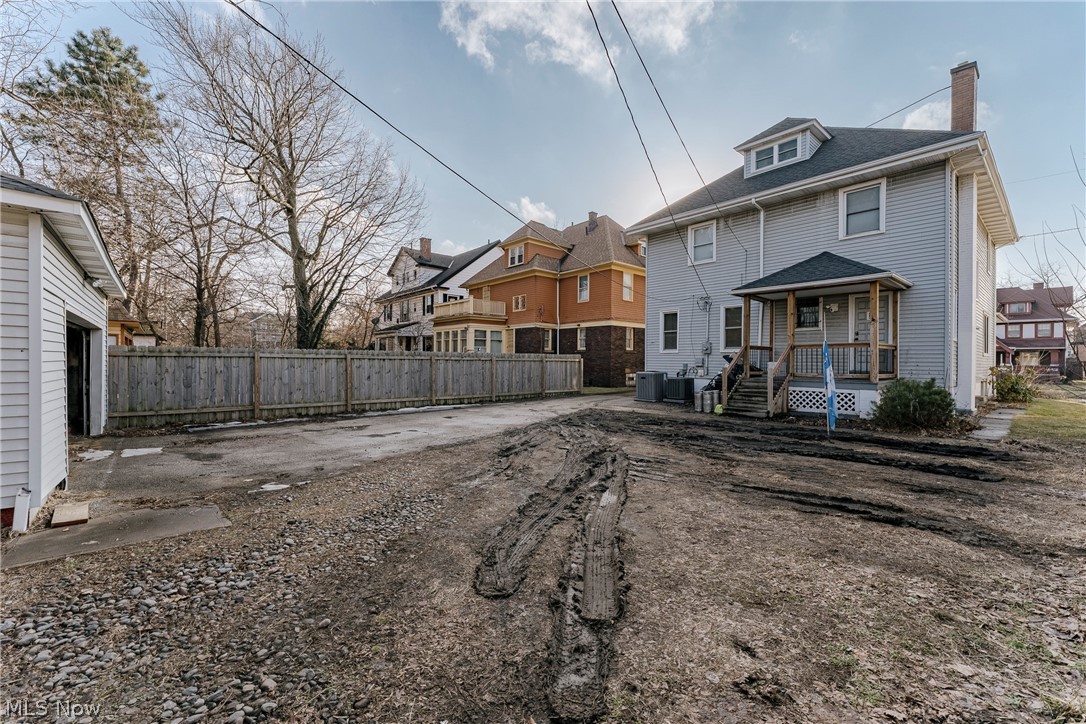 1507 E 108th Street Cleveland OH 44106