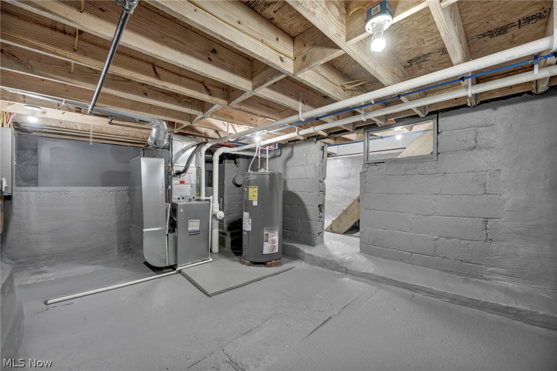903 W 58th Street Ashtabula OH 44004