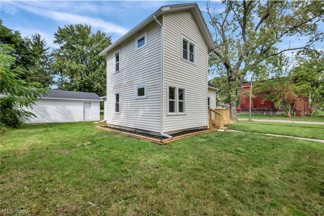 903 W 58th Street Ashtabula OH 44004