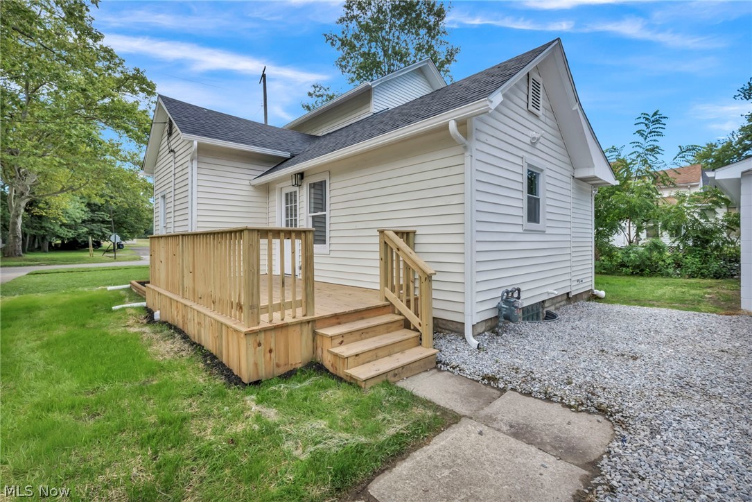 903 W 58th Street Ashtabula OH 44004