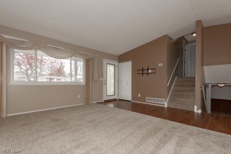466 Waterbury Road Eastlake OH 44095