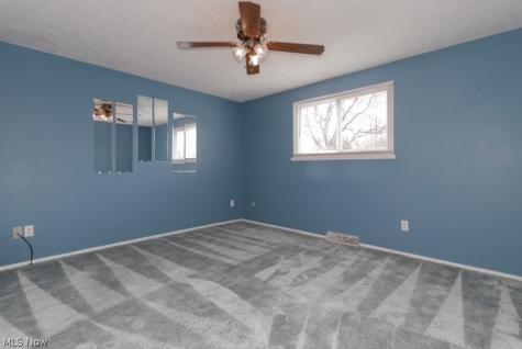 466 Waterbury Road Eastlake OH 44095