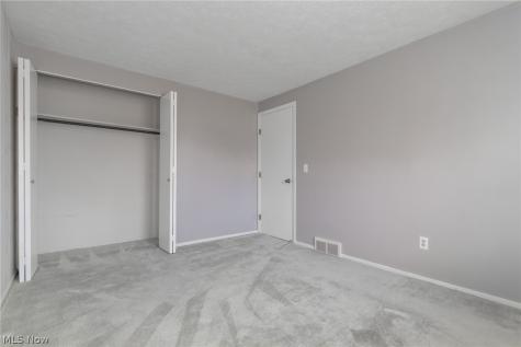 466 Waterbury Road Eastlake OH 44095