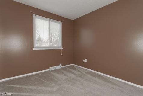 466 Waterbury Road Eastlake OH 44095