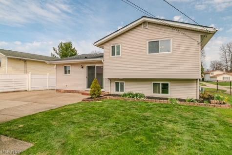 466 Waterbury Road Eastlake OH 44095