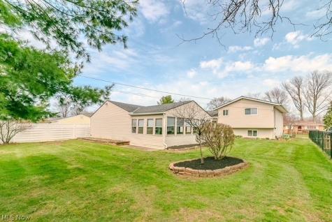 466 Waterbury Road Eastlake OH 44095