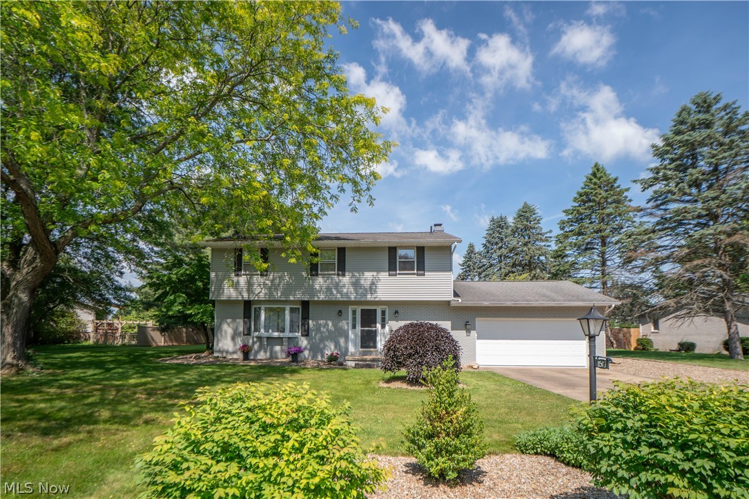 11507 Lela Avenue NW Uniontown OH 44685
