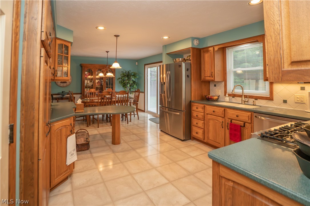 11507 Lela Avenue NW Uniontown OH 44685