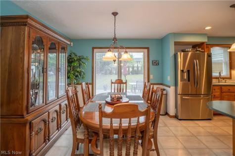 11507 Lela Avenue NW Uniontown OH 44685