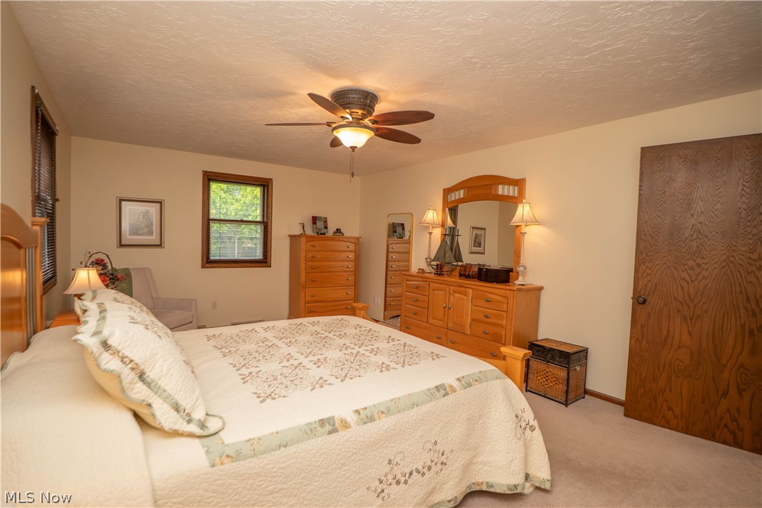 11507 Lela Avenue NW Uniontown OH 44685