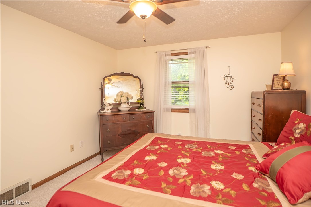 11507 Lela Avenue NW Uniontown OH 44685
