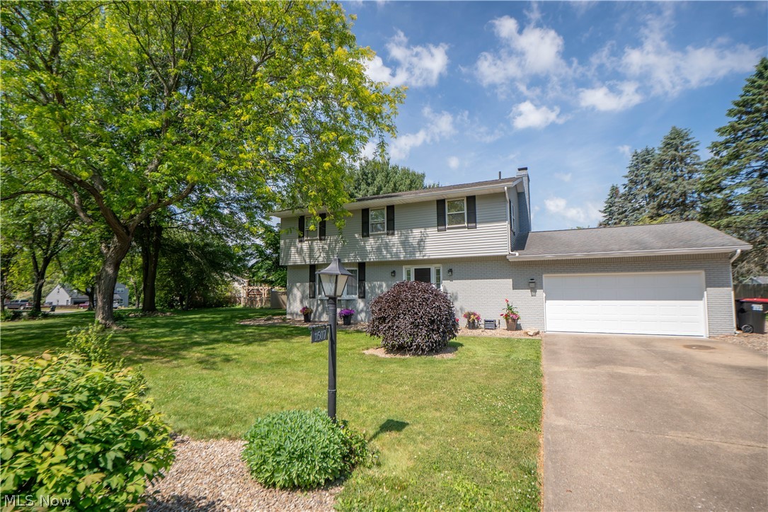 11507 Lela Avenue NW Uniontown OH 44685
