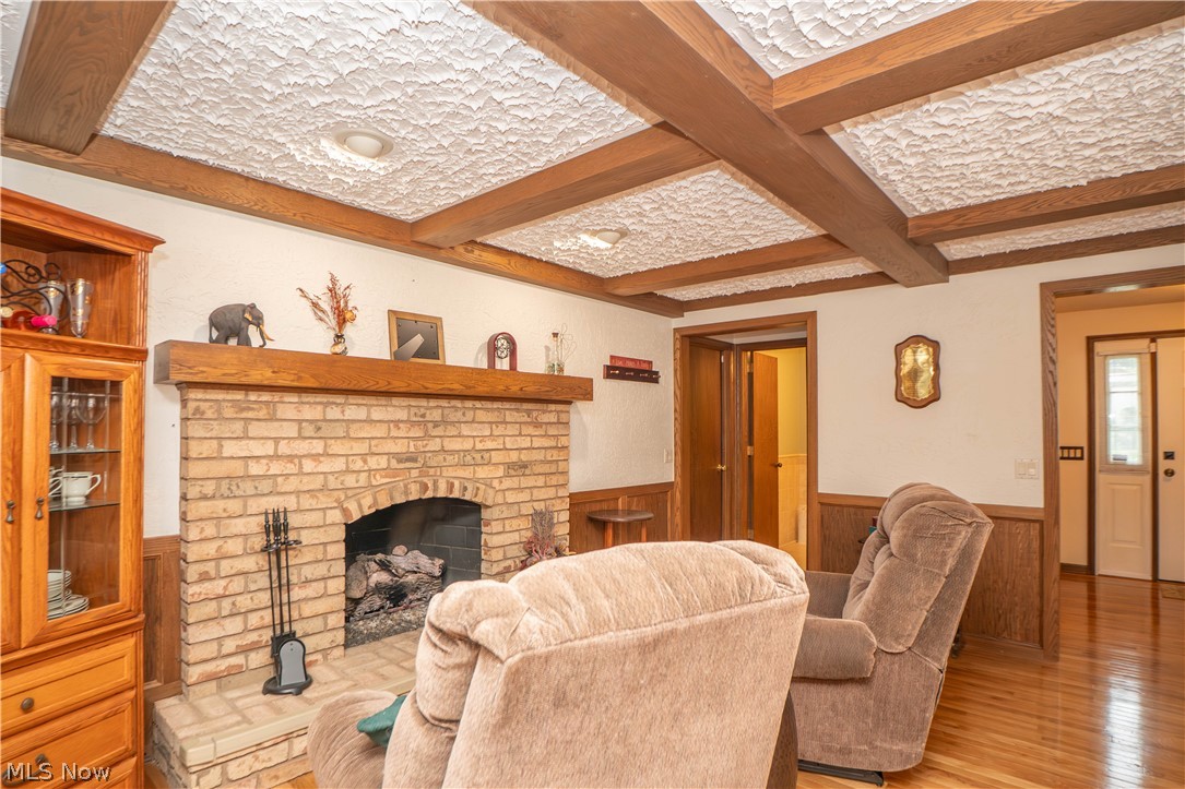 11507 Lela Avenue NW Uniontown OH 44685