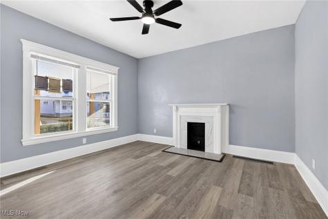 2202 E 100th Street Cleveland OH 44106