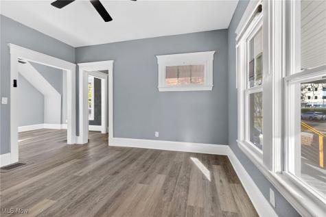 2202 E 100th Street Cleveland OH 44106