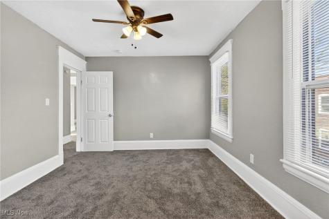 2202 E 100th Street Cleveland OH 44106