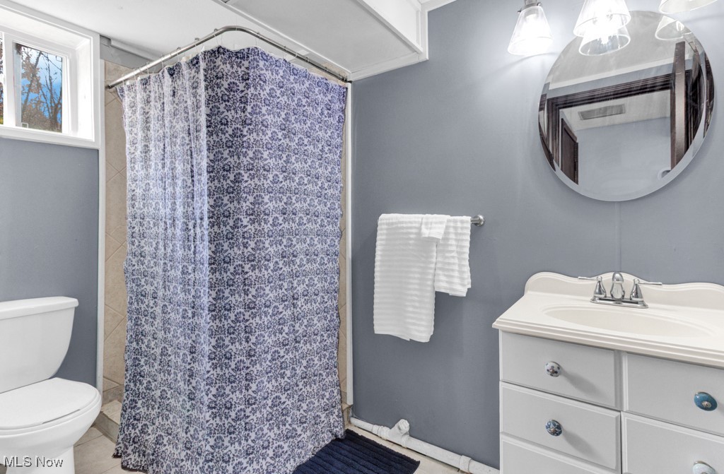 27 Delaware Trail Malvern OH 44644